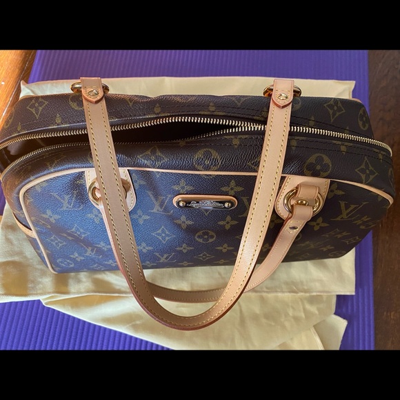 Discontinued Louis Vuitton zipper lock bag - Picture 5 of 7
